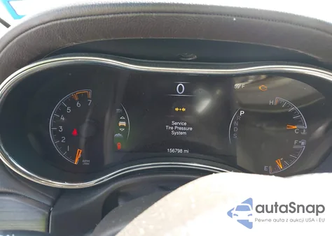 2014 Jeep Grand Cherokee Overland z USA, uszkodzony, nr VIN 1C4RJFCT3EC169321